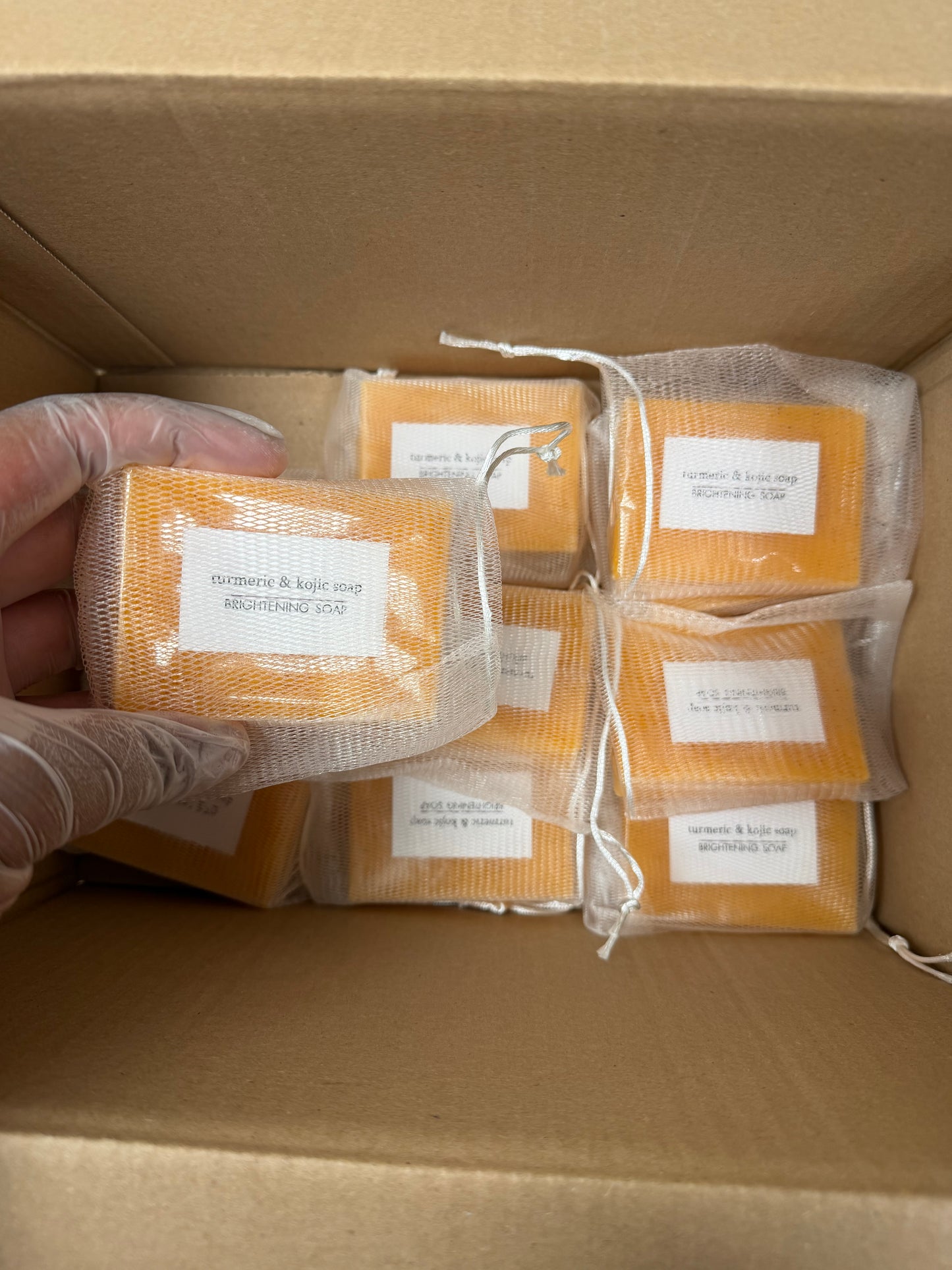 Box 10 savons Curcuma